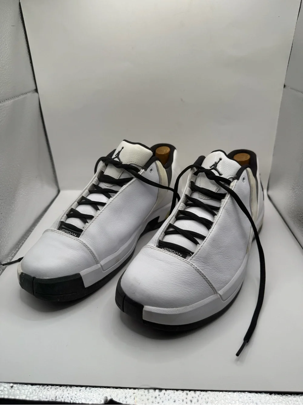 Air Jordan Team Elite II Low White Black Basketball Shoes Men’s Size 9.5